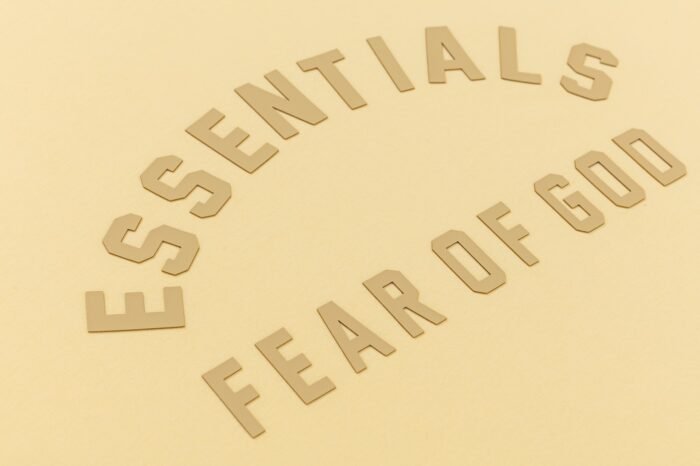 Fear of God Essentials  Tee Dark Garden Yellow T-shirt - Image 4