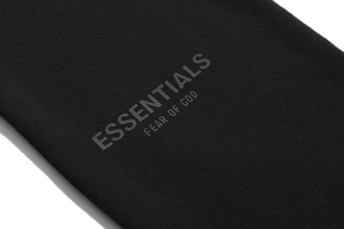 Fear of God Essentials Sweatpant 'Black' - Image 4