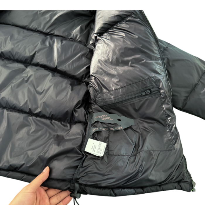 VLONE Gothic Alphabet Series Down Jackets Unisex - Image 12