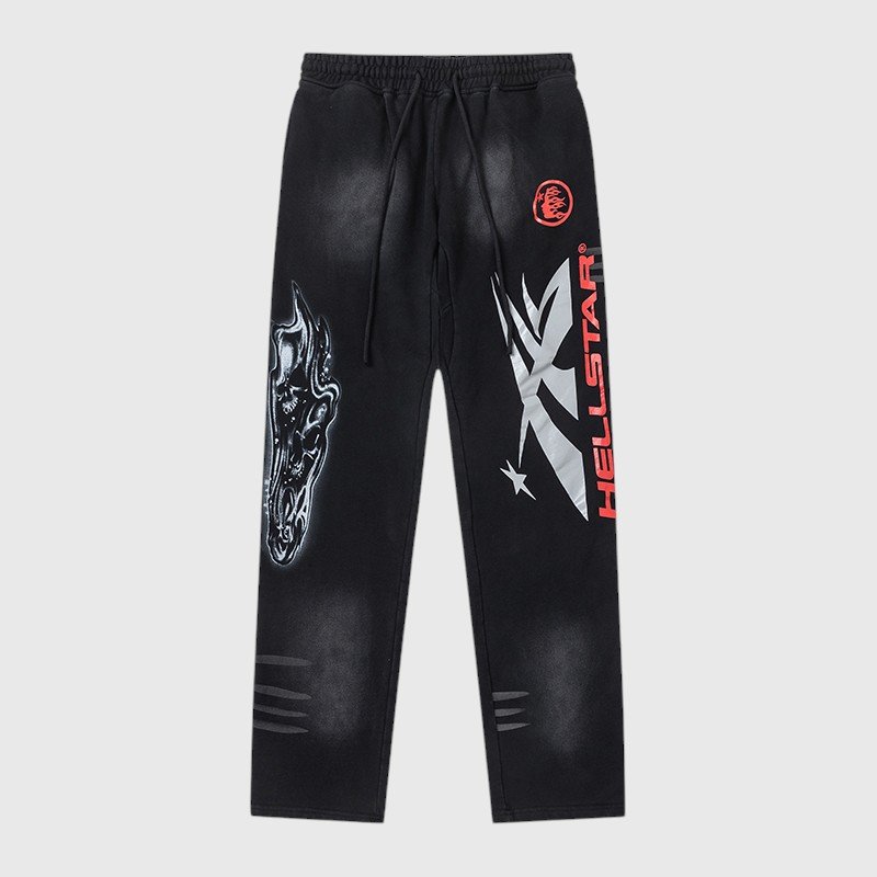 hellstar-airbrushed-skull-flare-sweatpant-front-view.jpg Hellstar Airbrushed Skull Flare Sweatpant - Image 1