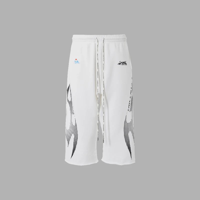 hellstar-gradient-flame-white-3-4-shorts.webp Hellstar Gradient Flame 3/4 Shorts - Image 1